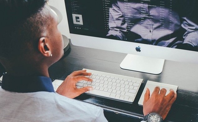 AWARD-WINNING MARKETING AGENCY CONVERTS TO FOUR-DAY WORKING WEEK