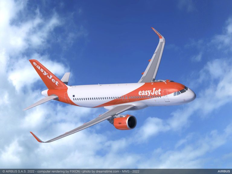 London Gatwick Airport Opens Door For easyJet Gateway Lounge