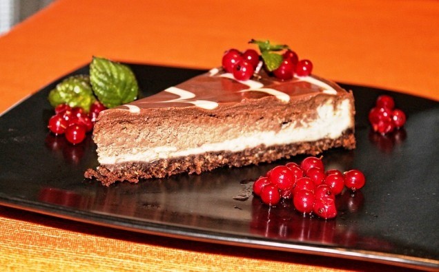 MILLIONAIRE’S CHEESECAKE